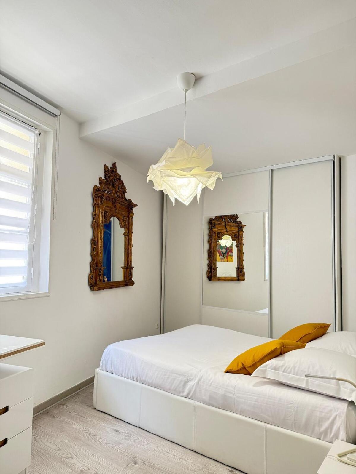 Le Favorin 1 Apartment Arles